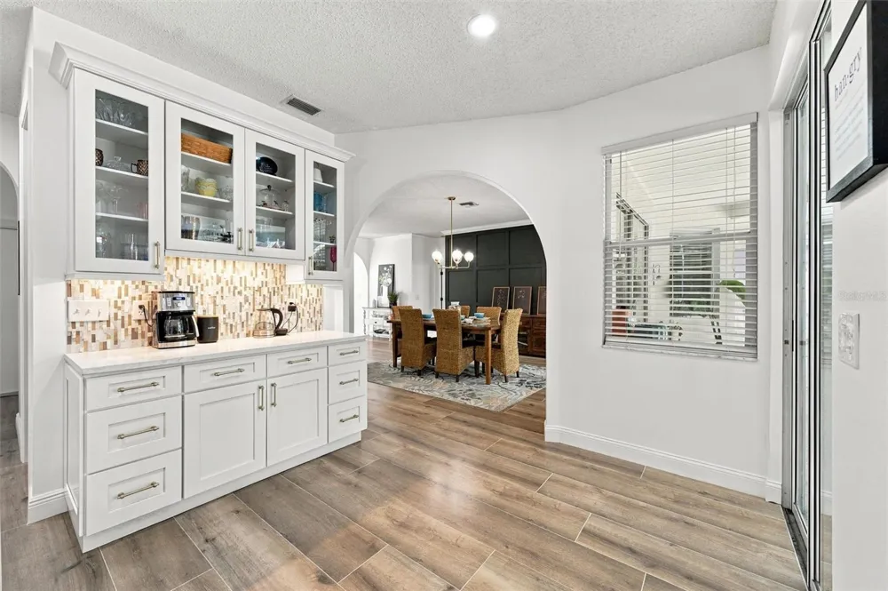 9316 KNIGHTSBRIDGE COURT Tampa, FL 33647