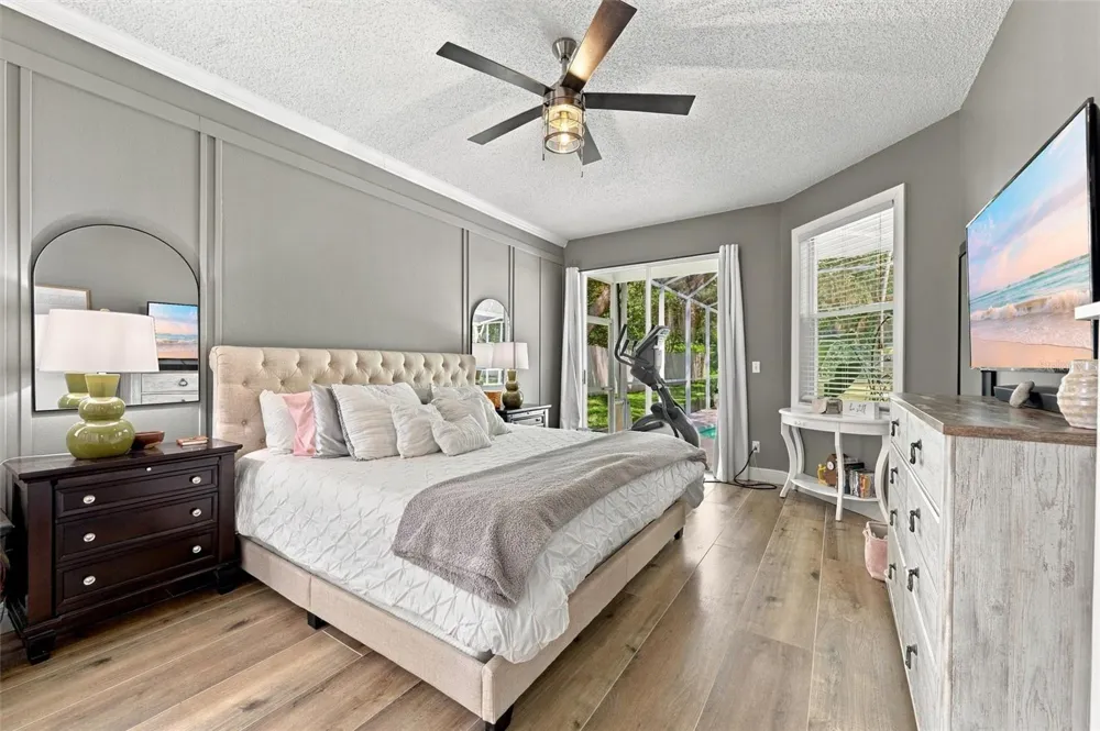 9316 KNIGHTSBRIDGE COURT Tampa, FL 33647
