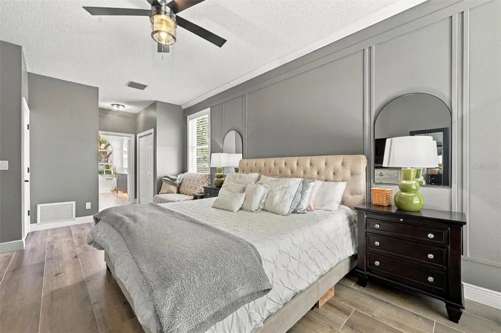 9316 KNIGHTSBRIDGE COURT Tampa, FL 33647