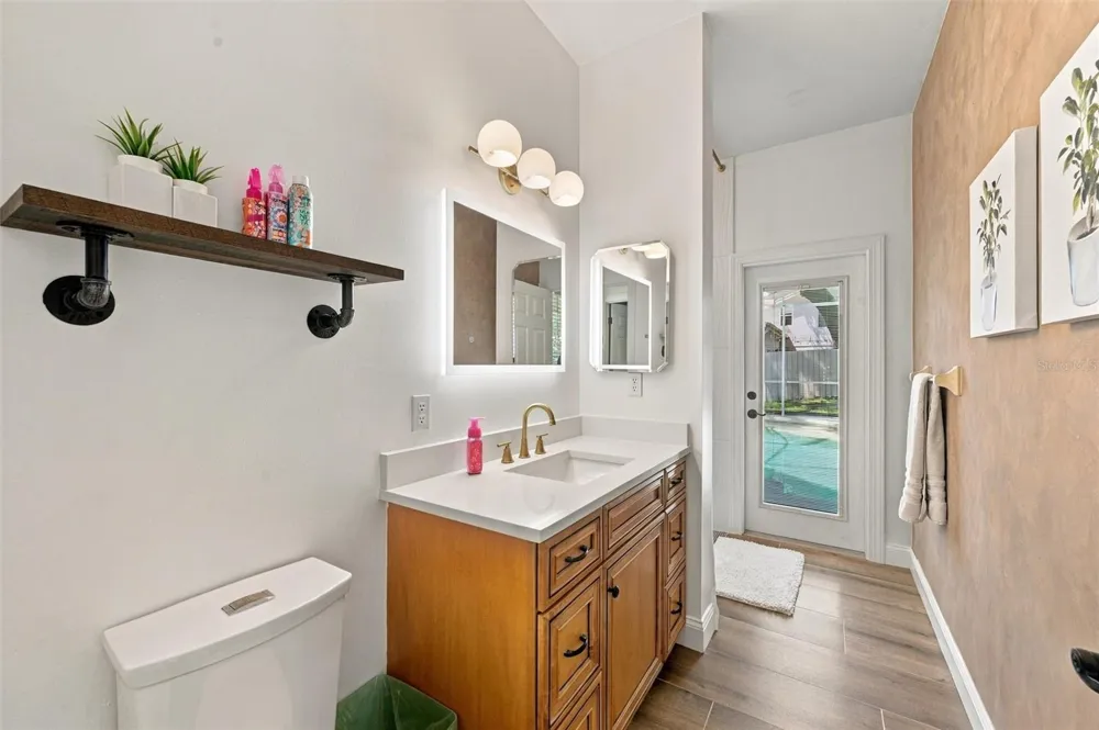 9316 KNIGHTSBRIDGE COURT Tampa, FL 33647