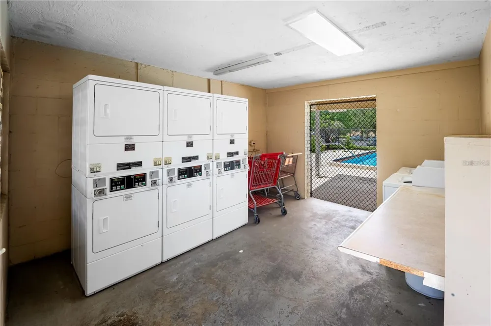 2501 HARN BOULEVARD #H20 Clearwater, FL 33764