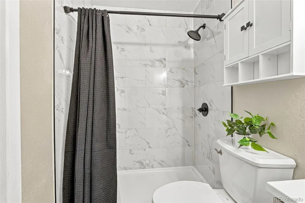 7309 W Hampden Avenue #903 Lakewood, CO 80227
