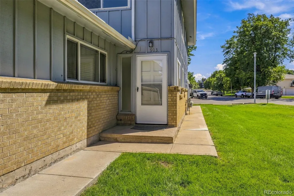 7309 W Hampden Avenue #903 Lakewood, CO 80227