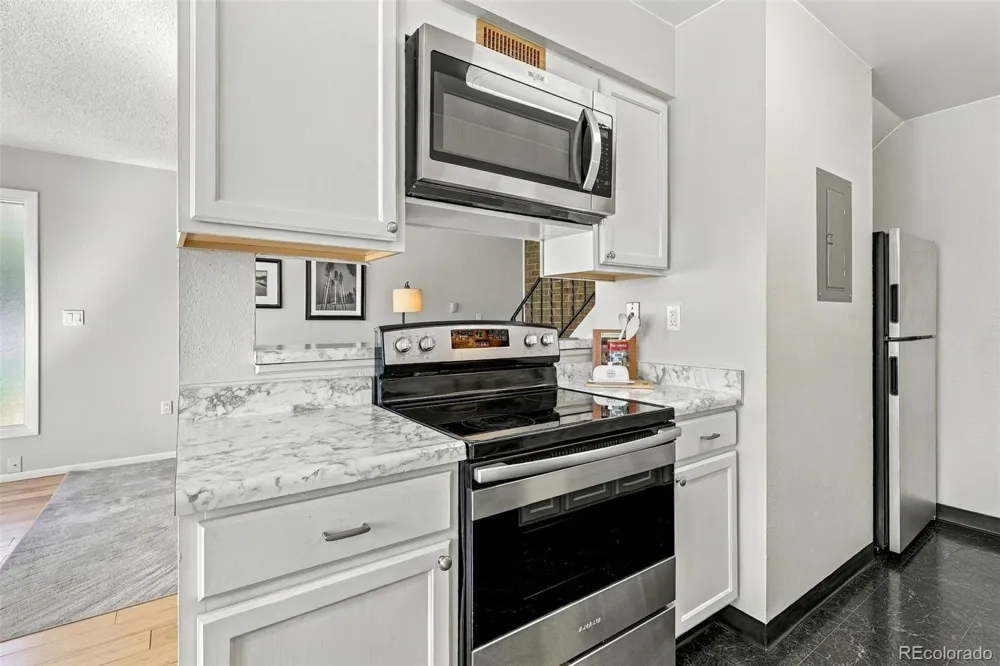 7309 W Hampden Avenue #903 Lakewood, CO 80227