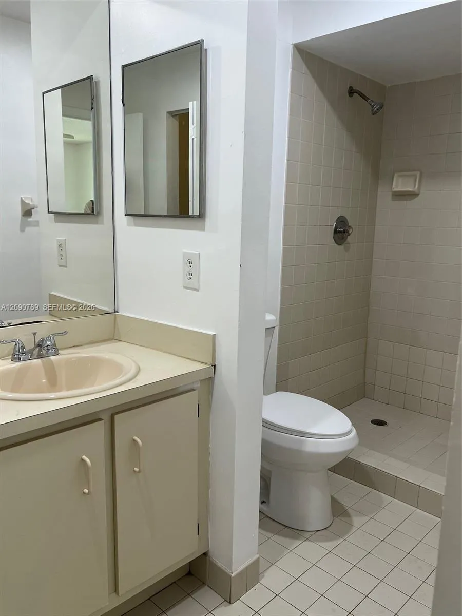 20680 NE 4th Ct #206 Miami, FL 33179