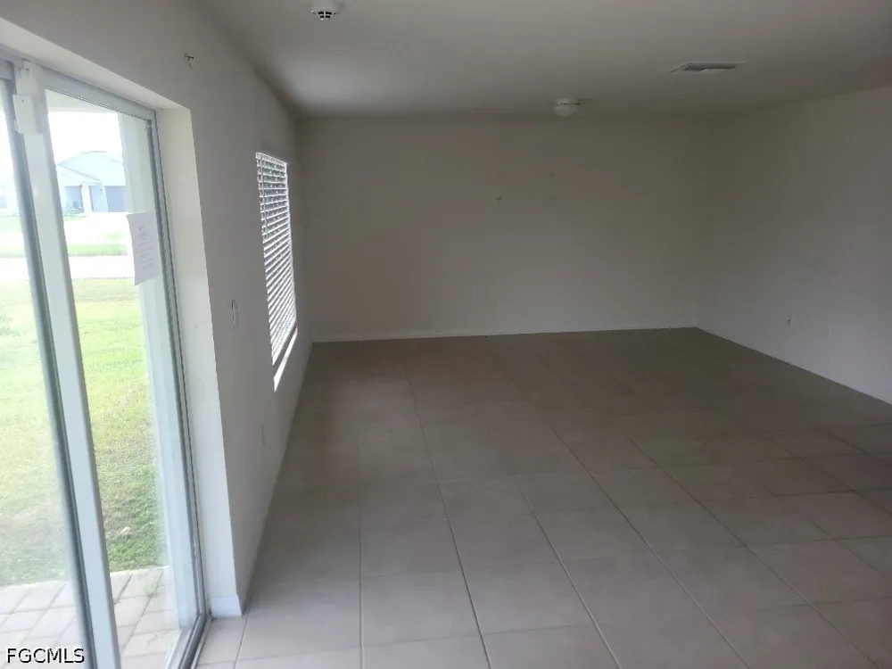 NE 36th Street Cape Coral, FL 33909