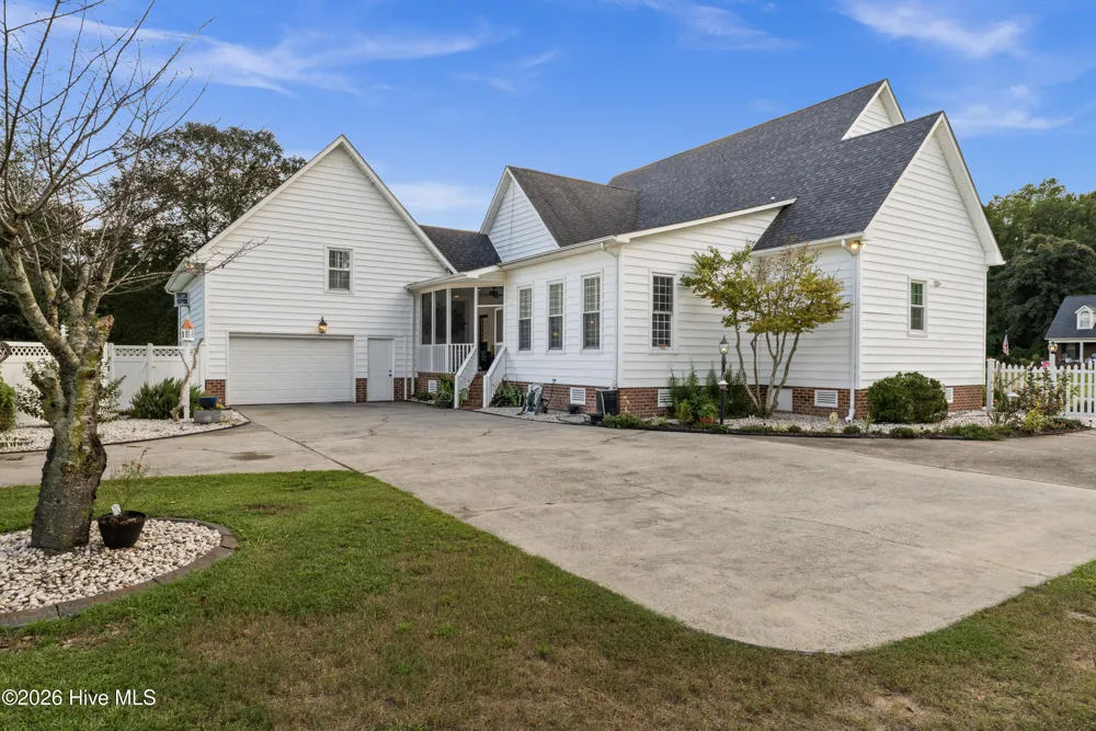 305 Fox Ridge Road Warsaw, NC 28398