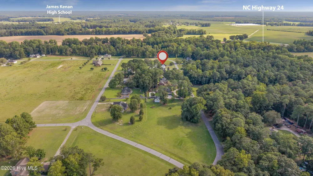 305 Fox Ridge Road Warsaw, NC 28398