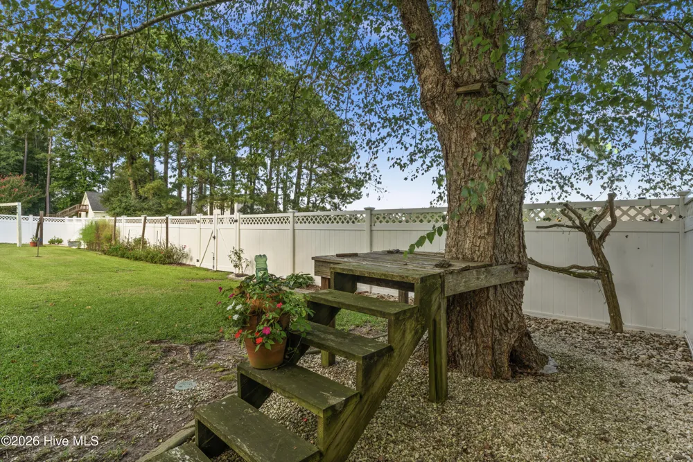 305 Fox Ridge Road Warsaw, NC 28398