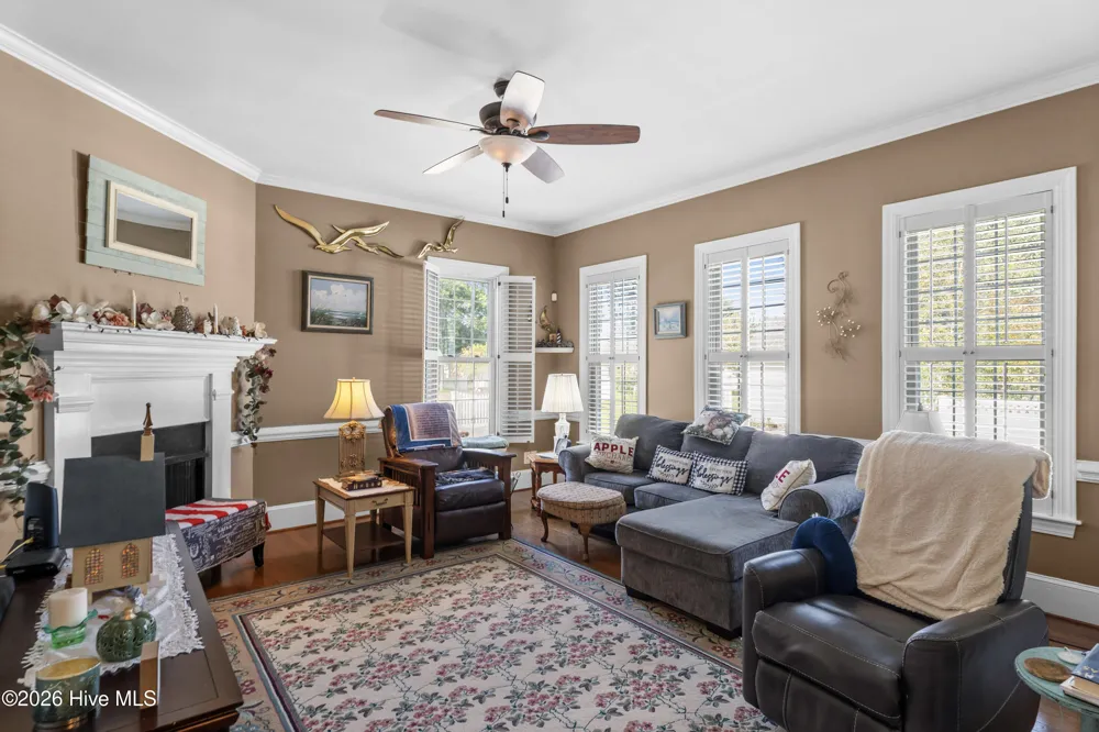 305 Fox Ridge Road Warsaw, NC 28398