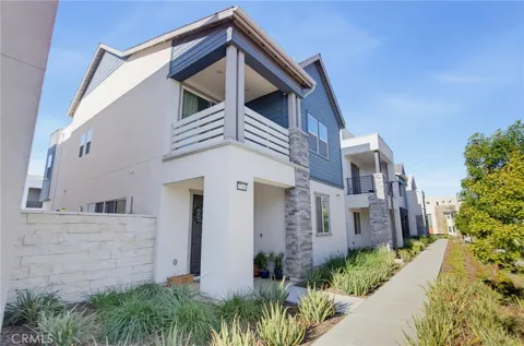 27143 Scrub Oak Court