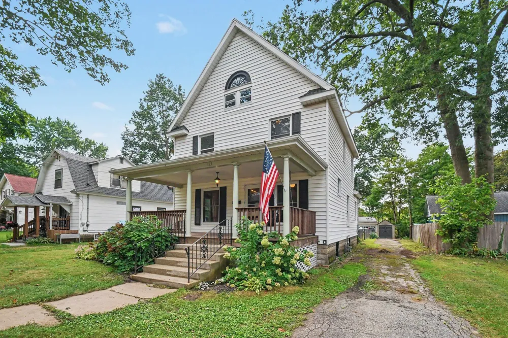 113 Hamilton Street Dowagiac City, MI 49047