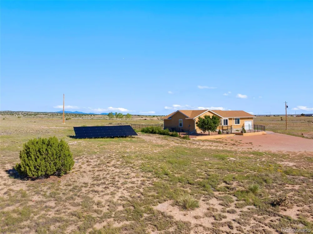 1689 Calle Rosa Place Pueblo West, CO 81007