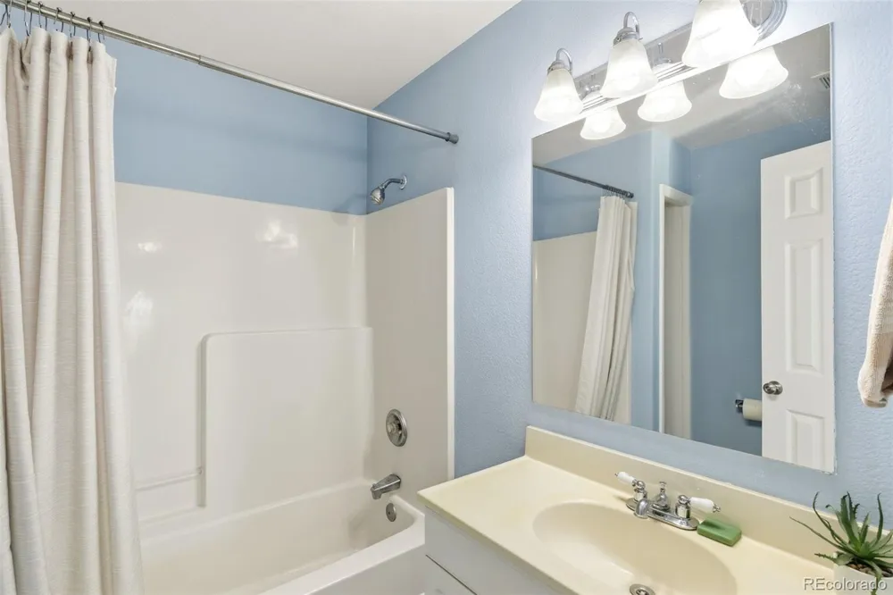 1689 Calle Rosa Place Pueblo West, CO 81007