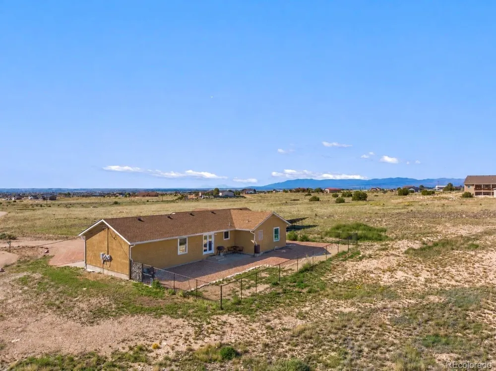 1689 Calle Rosa Place Pueblo West, CO 81007