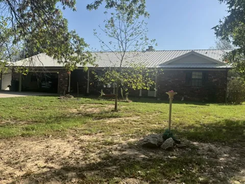 2906 24th Street W