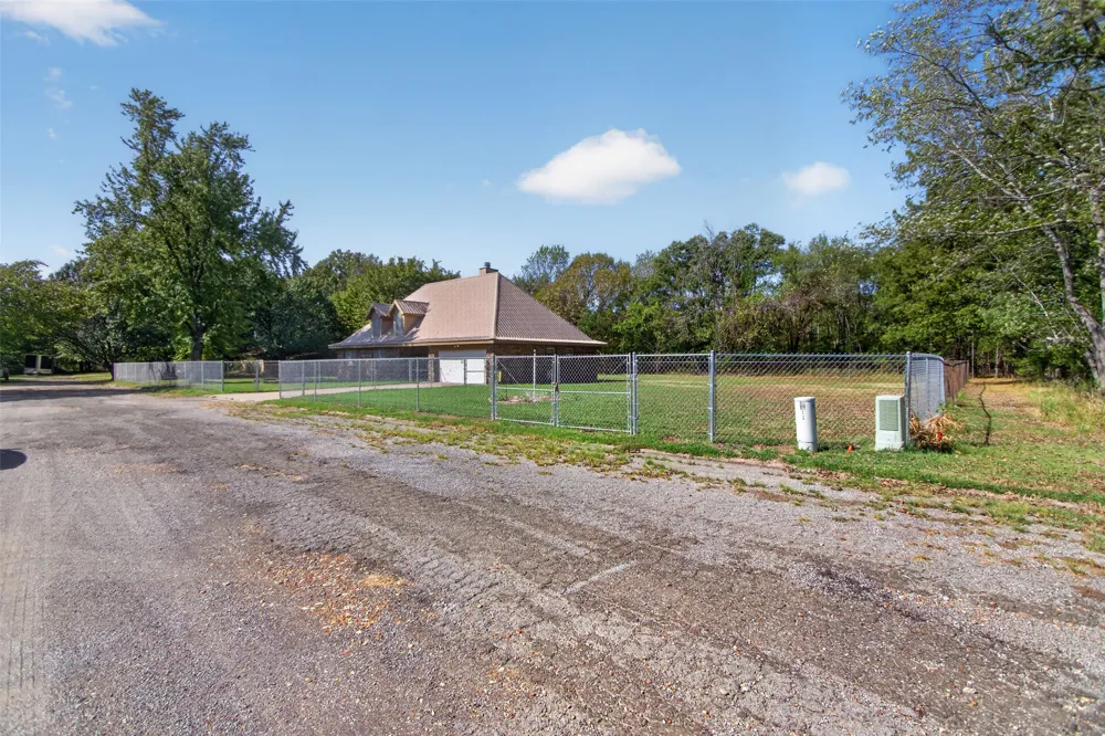 4088 S 4356 Pryor, OK 74361