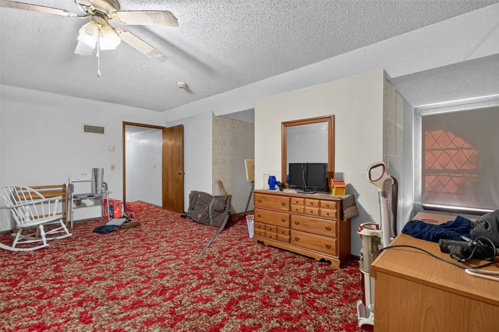 4088 S 4356 Pryor, OK 74361
