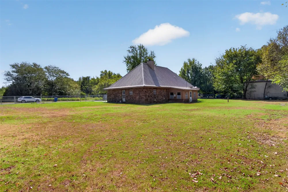 4088 S 4356 Pryor, OK 74361