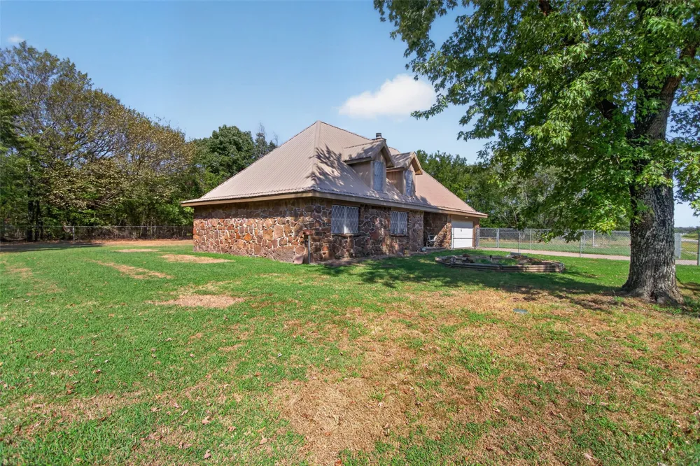 4088 S 4356 Pryor, OK 74361