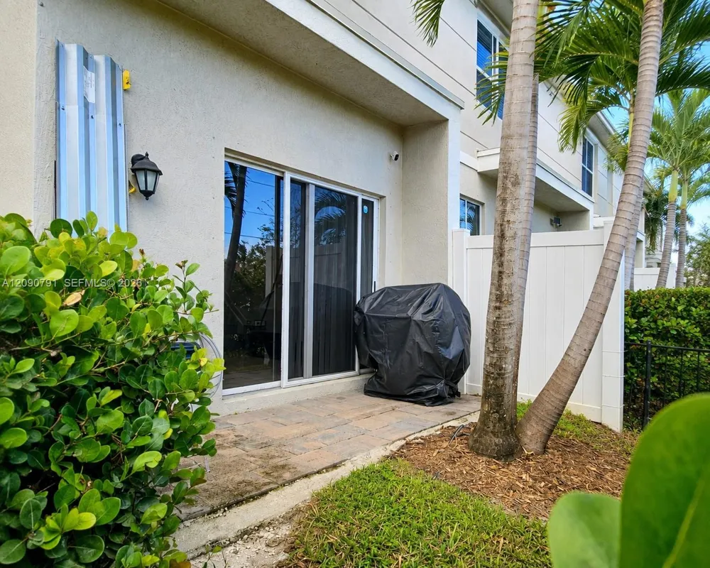 364 NW 8th Ct #364 Pompano Beach, FL 33060