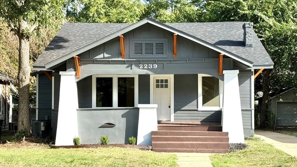 2239 E 8th Street Tulsa, OK 74104