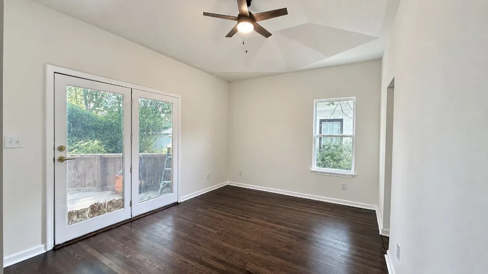 2239 E 8th Street Tulsa, OK 74104
