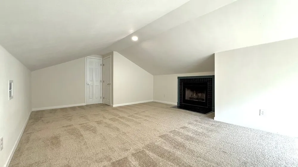 2239 E 8th Street Tulsa, OK 74104