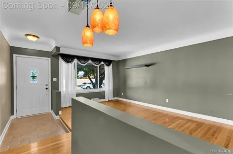 4840 Iowa Drive
