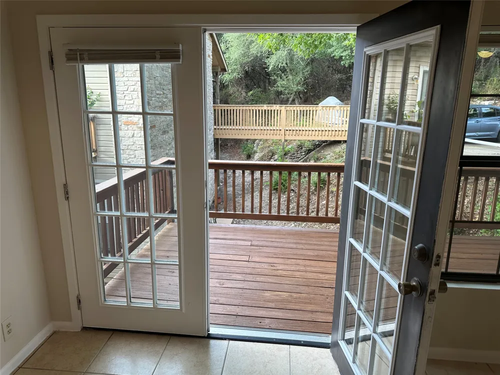 7107 Silver Dale Drive #B Austin, TX 78736