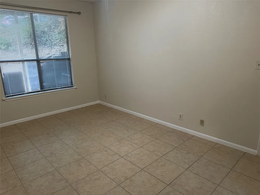 7107 Silver Dale Drive #B Austin, TX 78736
