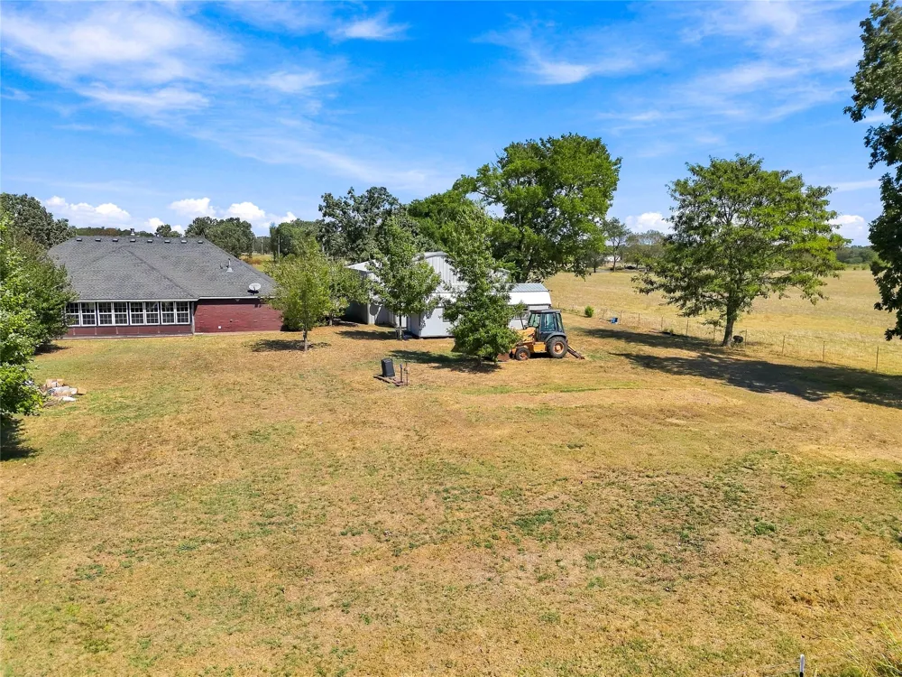 472732 E 650 ROAD Watts, OK 74964