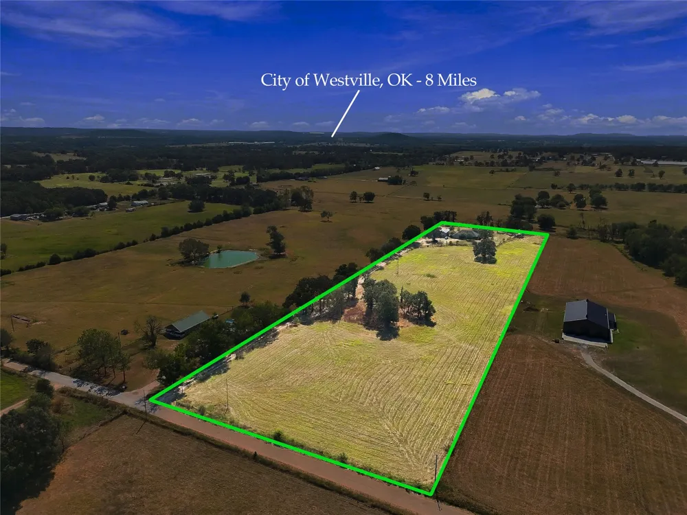 472732 E 650 ROAD Watts, OK 74964