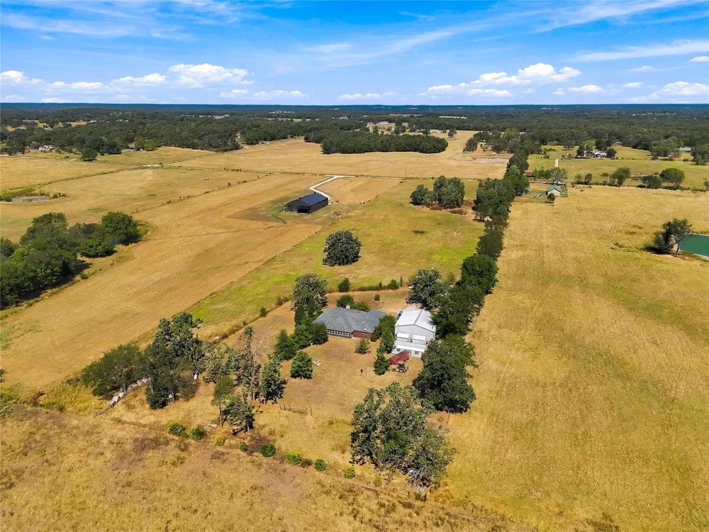 472732 E 650 ROAD Watts, OK 74964