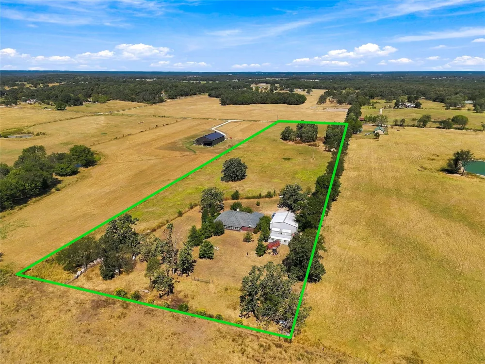 472732 E 650 ROAD Watts, OK 74964