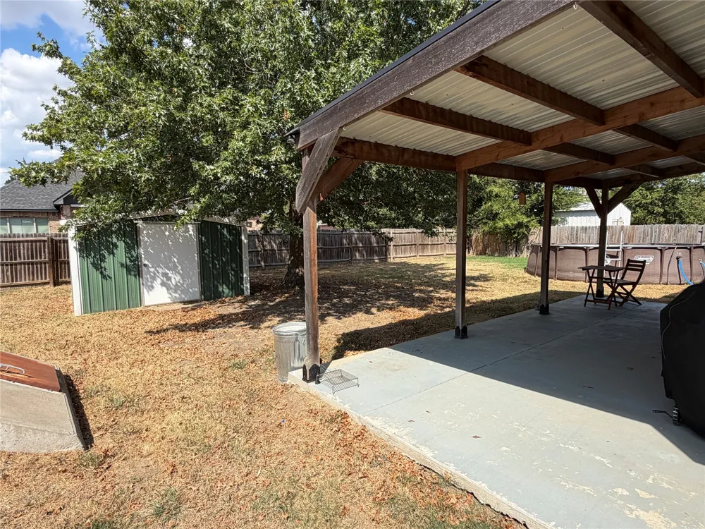 2708 Little John Drive Durant, OK 74701