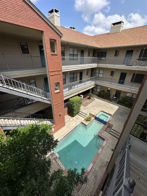 106 E 30th Street E #310