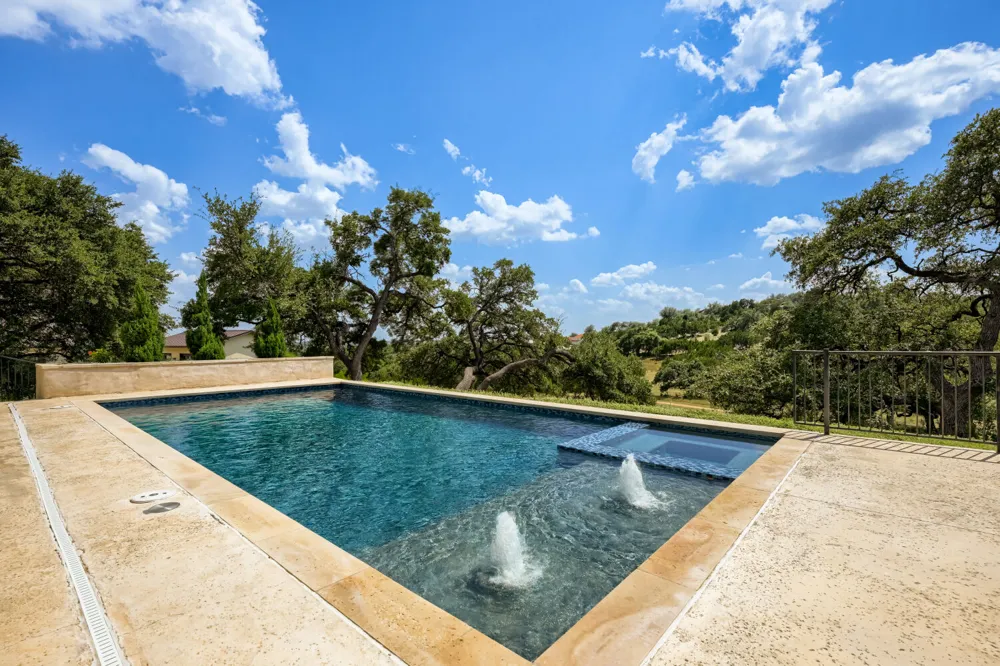 8132 Magnolia Ridge Cove Austin, TX 78738