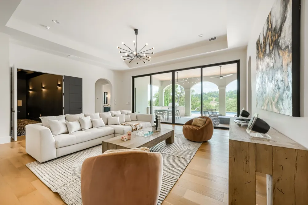 8132 Magnolia Ridge Cove Austin, TX 78738