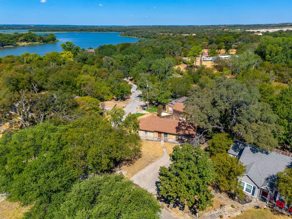 6940 Hatch Road Fort Worth, TX 76135