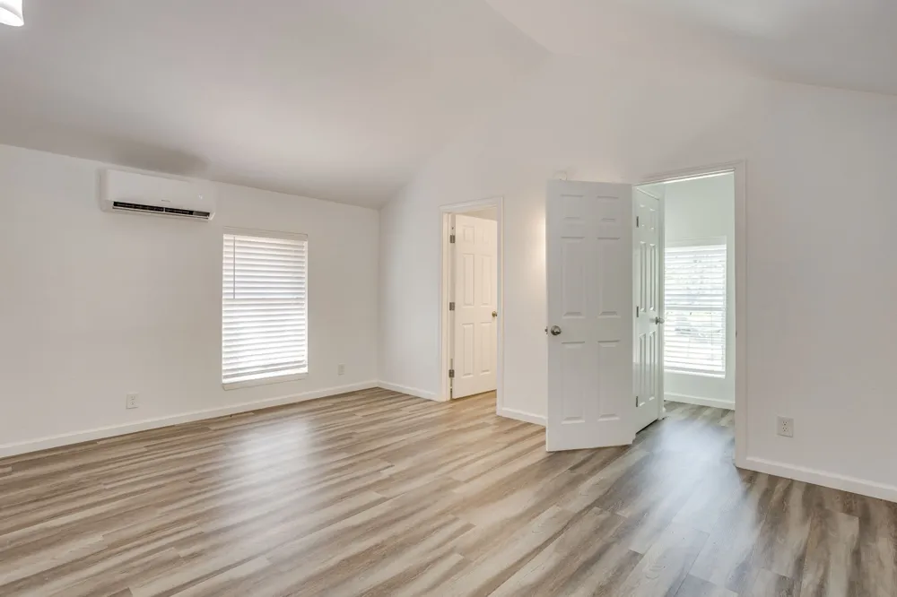 6940 Hatch Road Fort Worth, TX 76135