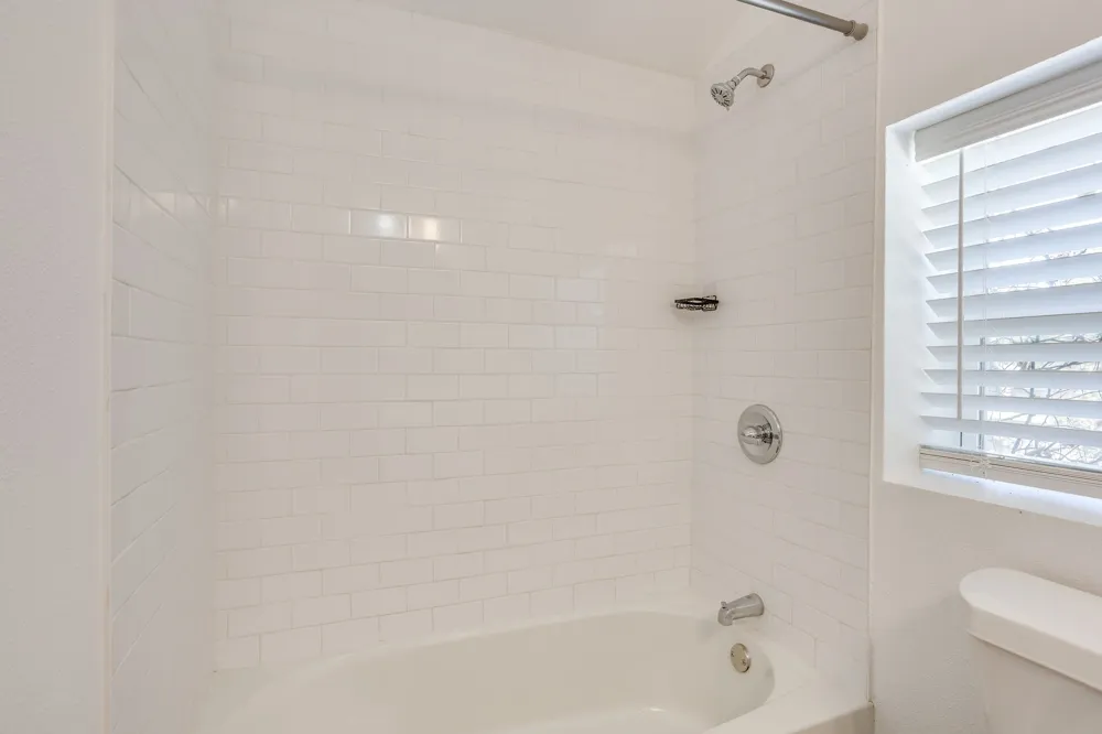 6940 Hatch Road Fort Worth, TX 76135