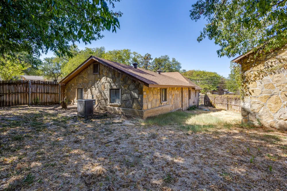 6940 Hatch Road Fort Worth, TX 76135