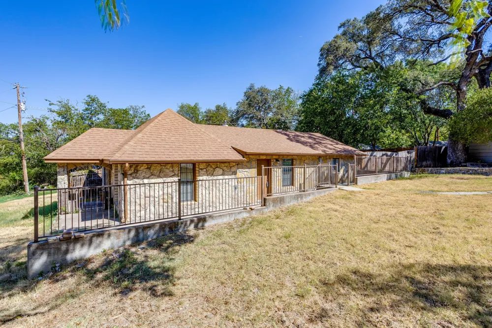 6940 Hatch Road Fort Worth, TX 76135