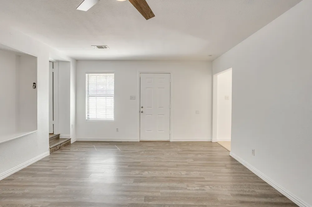6940 Hatch Road Fort Worth, TX 76135