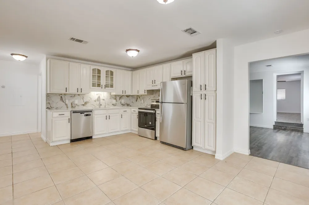 6940 Hatch Road Fort Worth, TX 76135