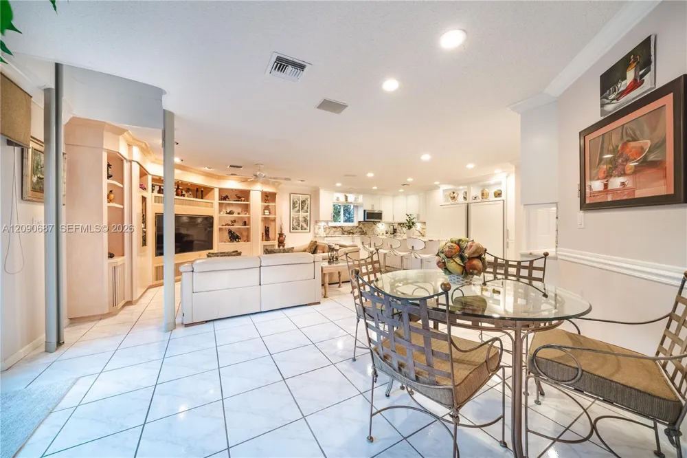 15935 NW 82nd Ct Miami Lakes, FL 33016