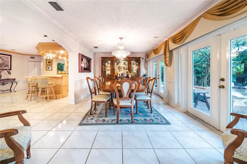 15935 NW 82nd Ct Miami Lakes, FL 33016
