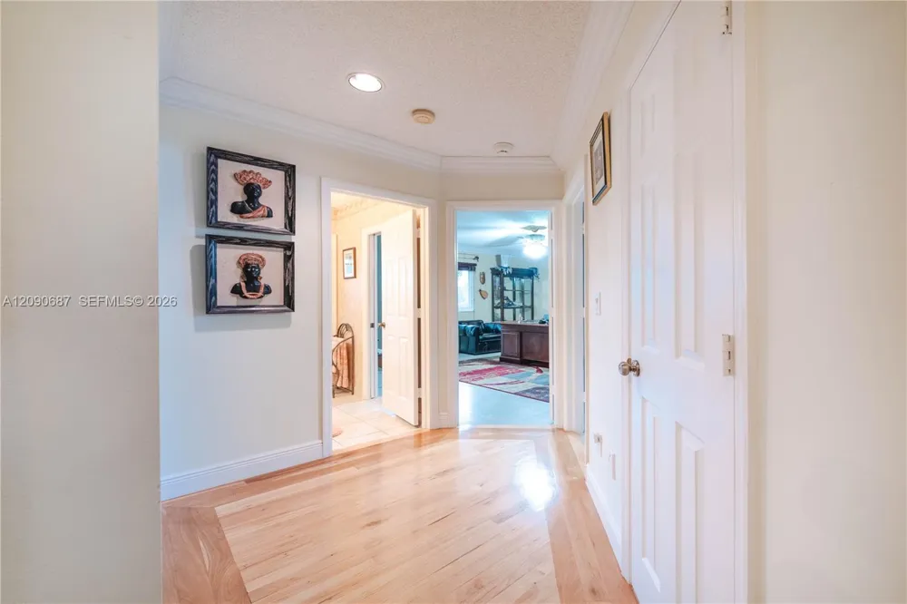 15935 NW 82nd Ct Miami Lakes, FL 33016
