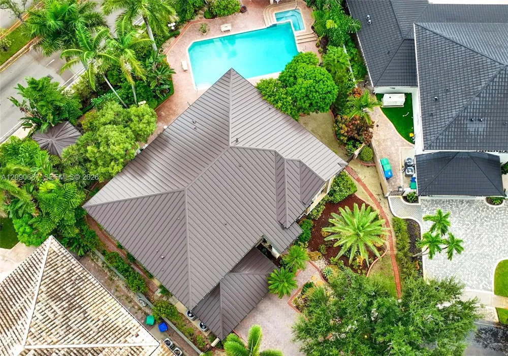 15935 NW 82nd Ct Miami Lakes, FL 33016